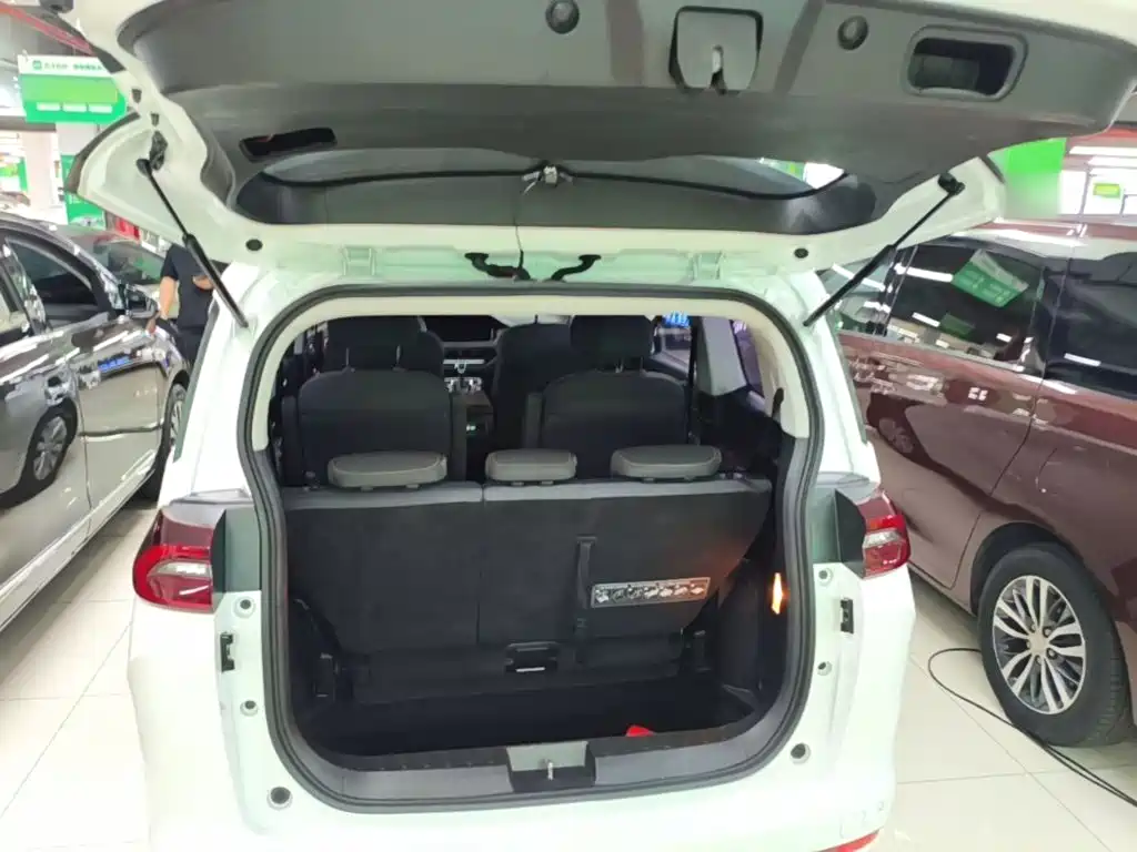 GAC Motor Trumpchi M6 — миниатюра 19