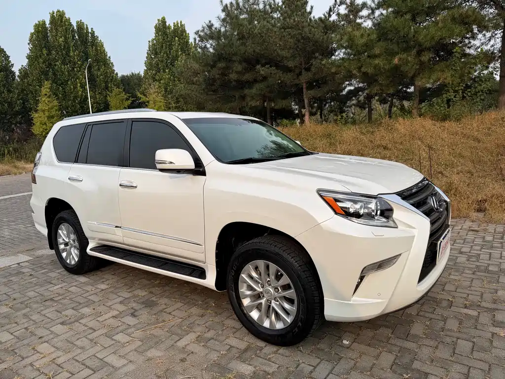 Lexus GX — миниатюра 4