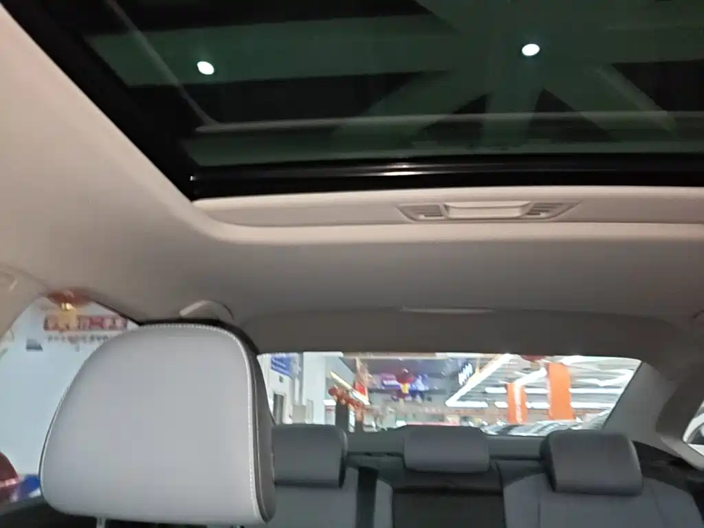 Volkswagen Lavida — миниатюра 18