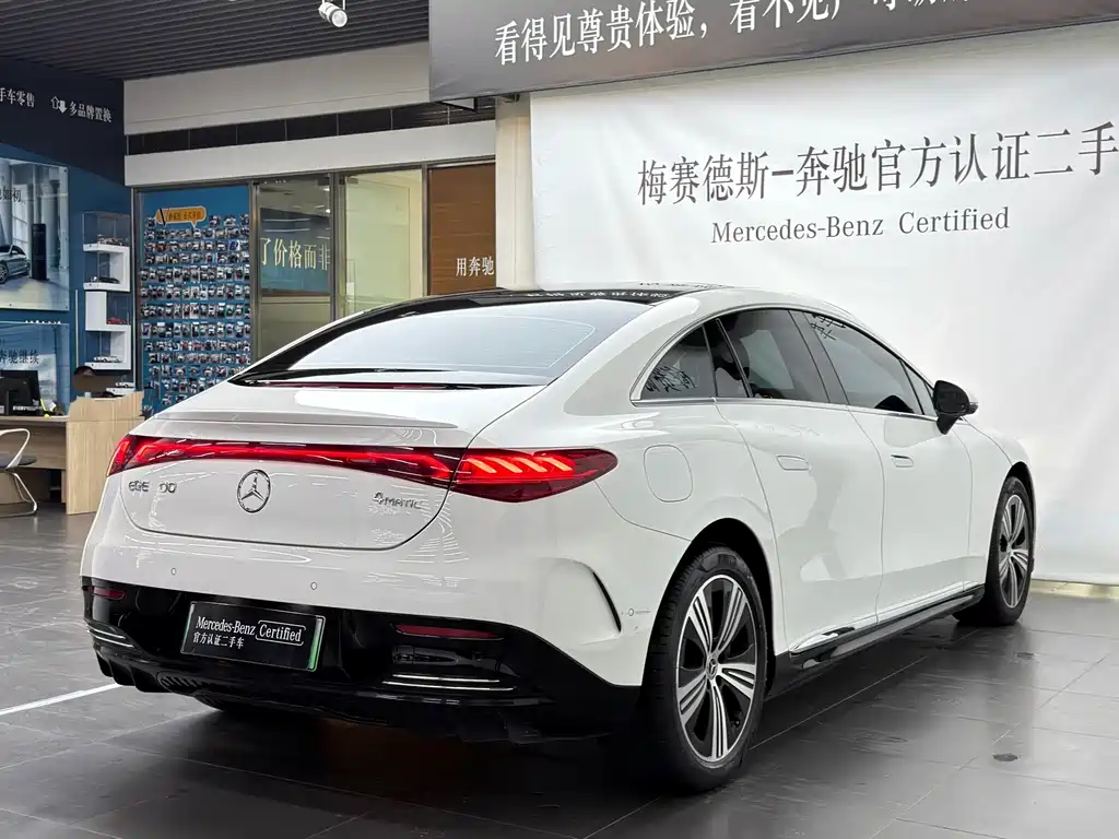 Mercedes-Benz EQE — миниатюра 4