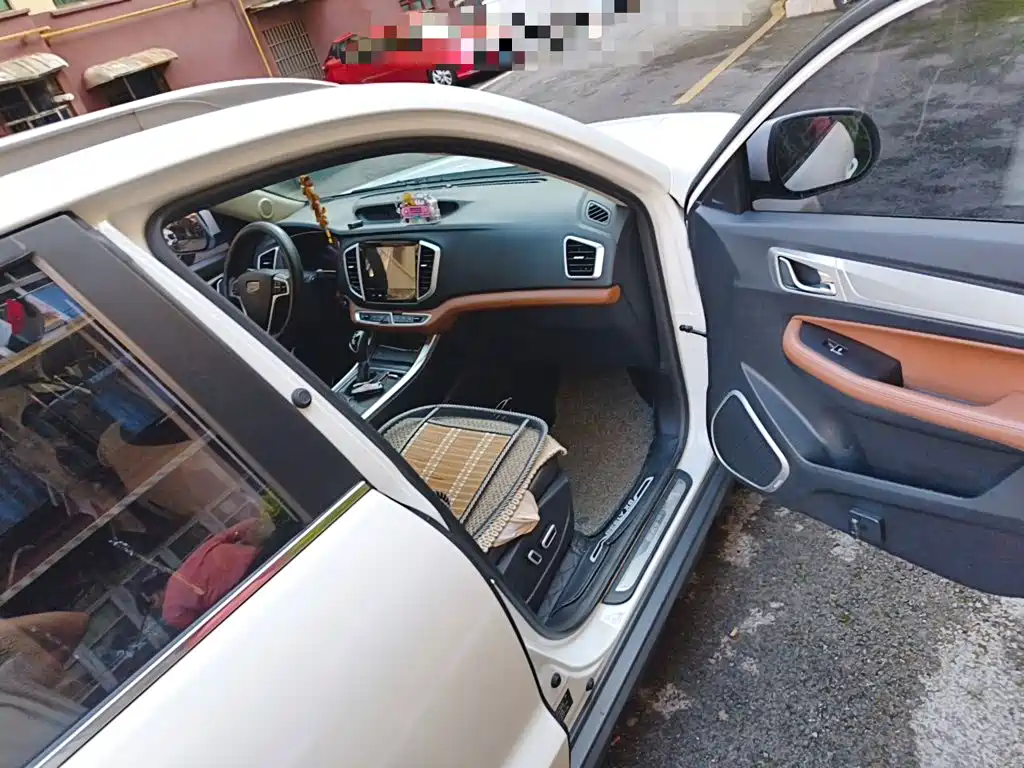 Geely Vision X6 — миниатюра 17