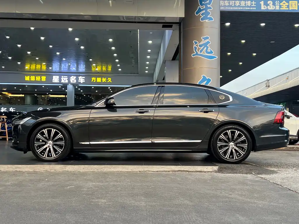 Volvo S90 — миниатюра 16