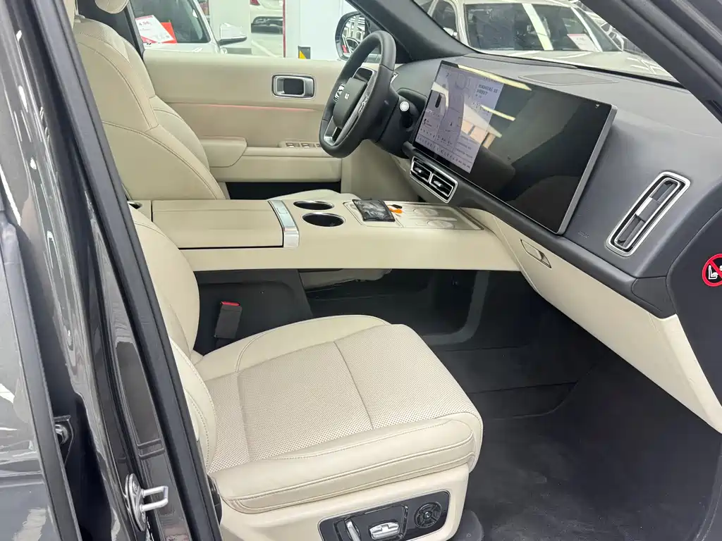 Li Auto Li L8 — миниатюра 13
