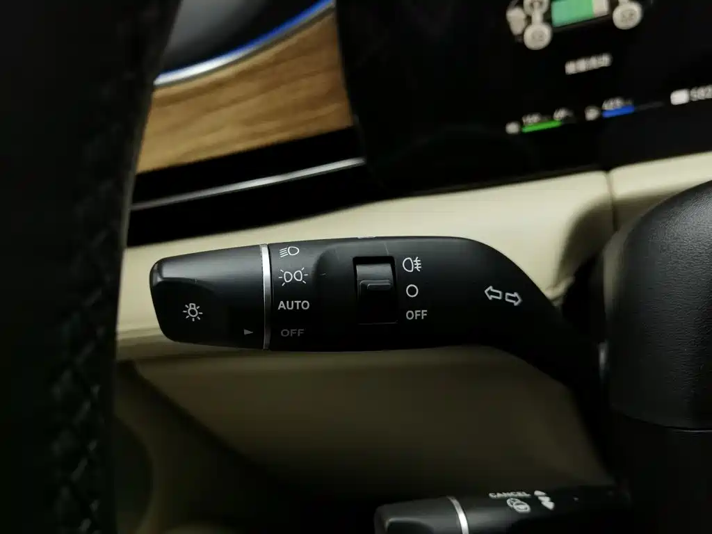 AITO AITO M5 — миниатюра 21