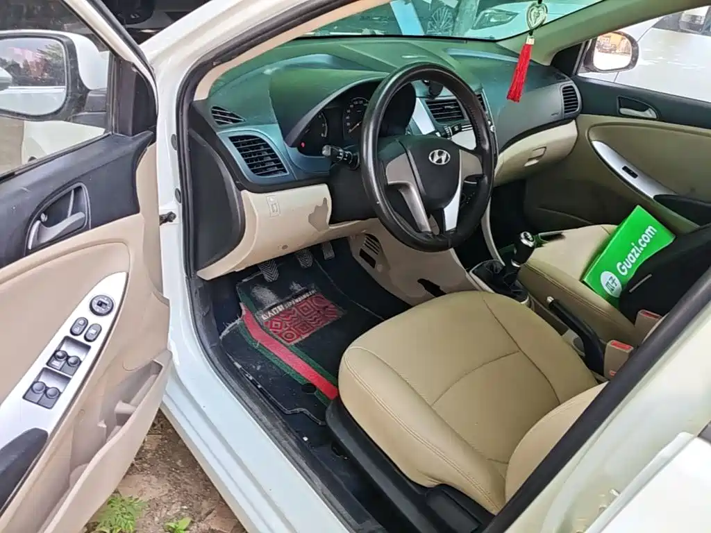Hyundai Verna — миниатюра 16