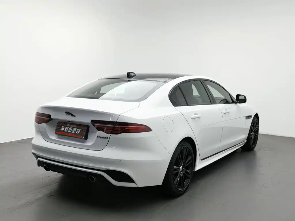 Jaguar XEL — миниатюра 2