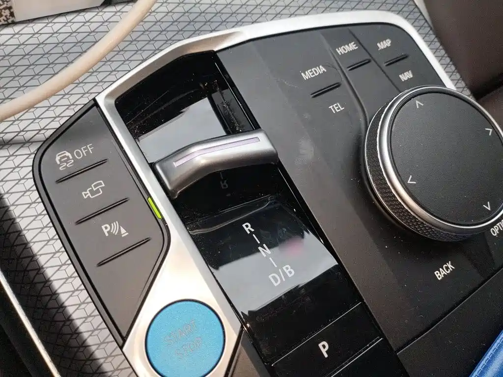 BMW i3 — миниатюра 7