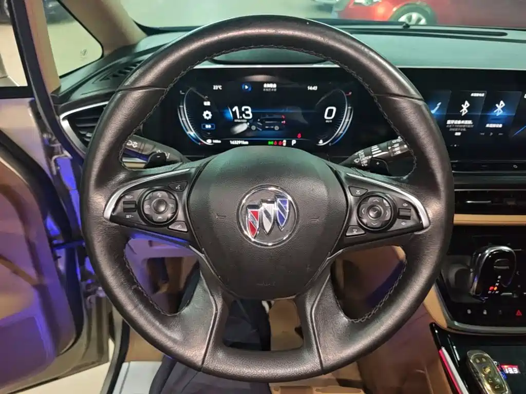 Buick GL8 — миниатюра 11