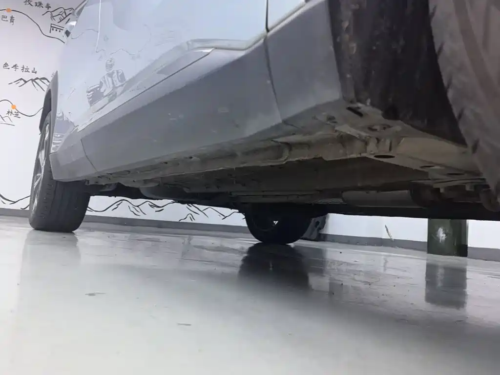Geely Boyue L — миниатюра 21