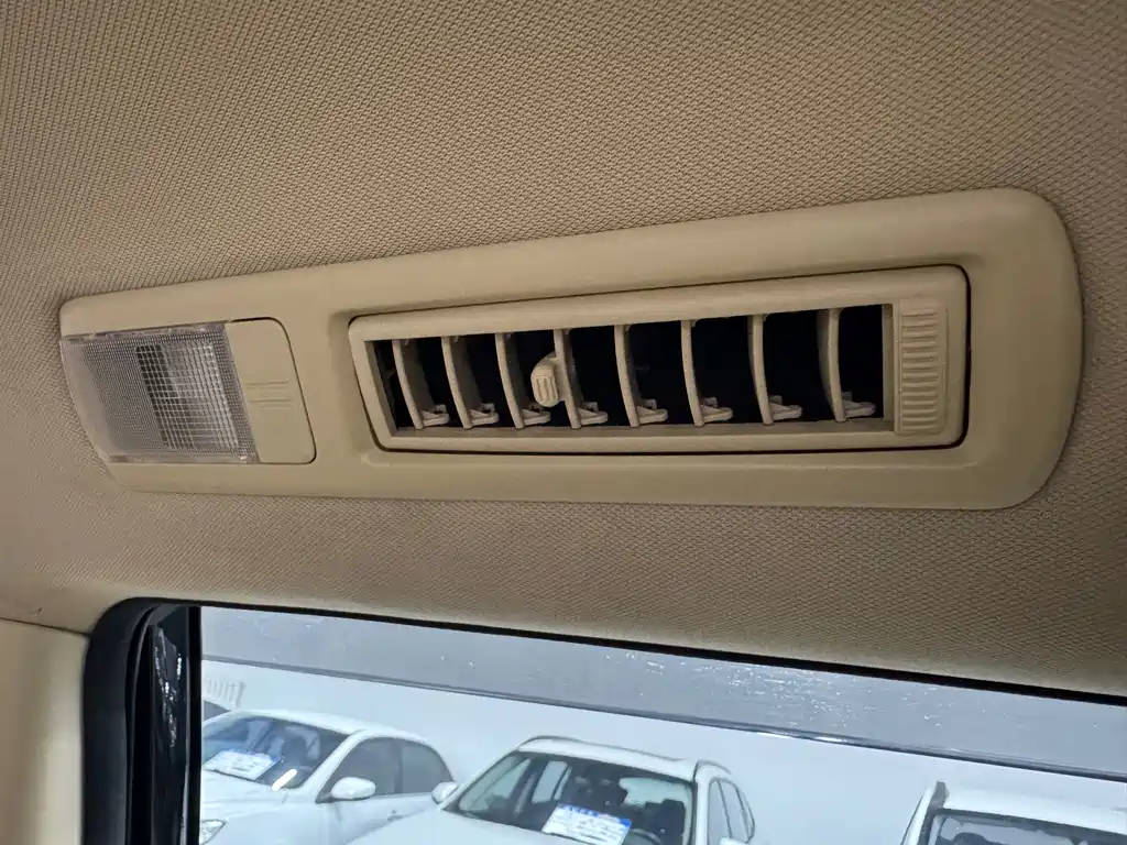 Toyota Highlander — миниатюра 17