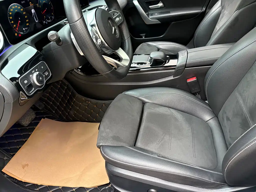 Mercedes-Benz A-Class — миниатюра 5