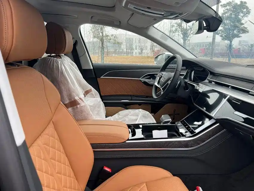 Audi A8 — миниатюра 4