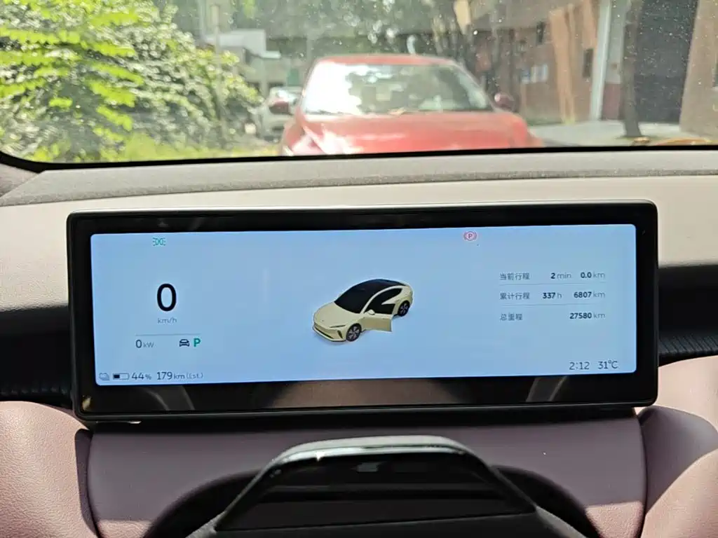 NIO ET5 — миниатюра 12