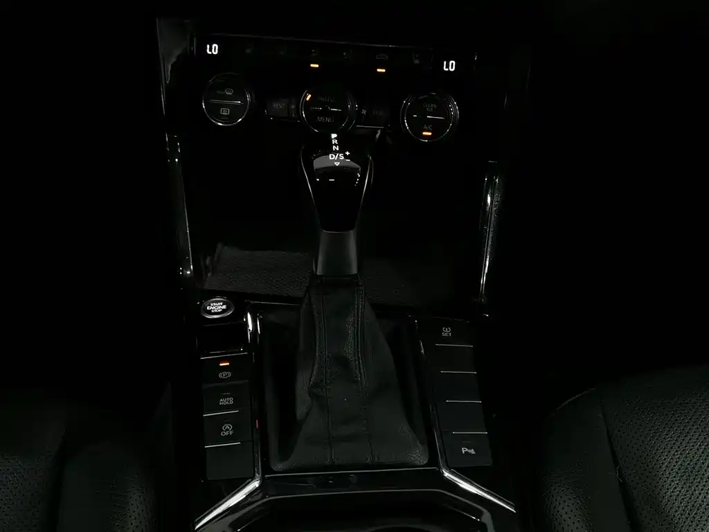 Volkswagen Passat — миниатюра 13