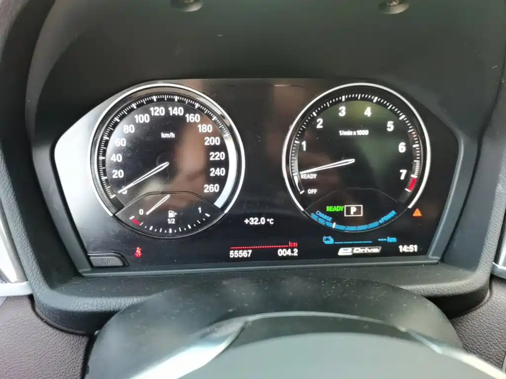 BMW X1 New Energy — миниатюра 12