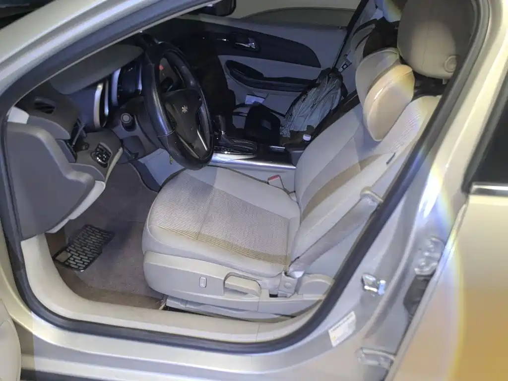 Chevrolet Malibu — миниатюра 8