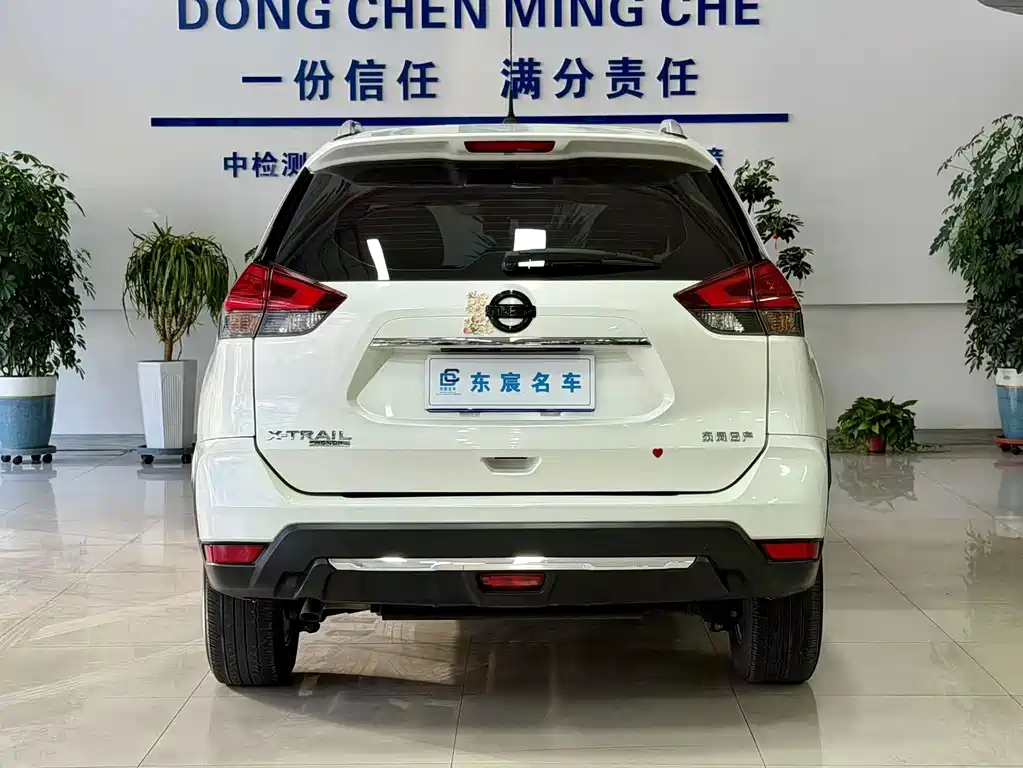 Nissan X-Trail — миниатюра 15
