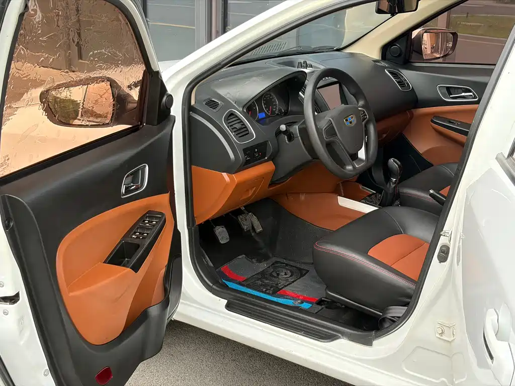 Geely King Kong — миниатюра 5