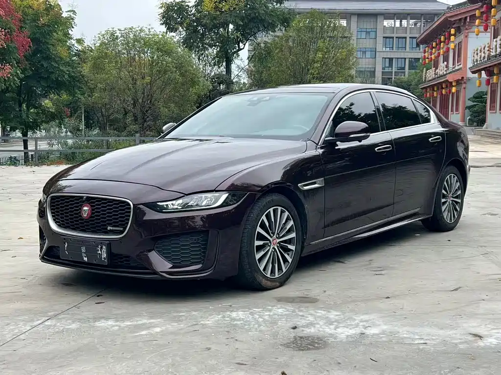 Jaguar XEL