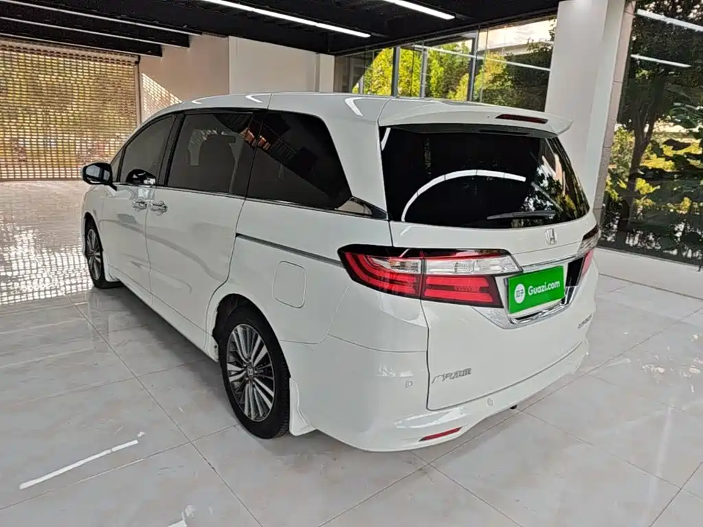 Honda Odyssey — миниатюра 5