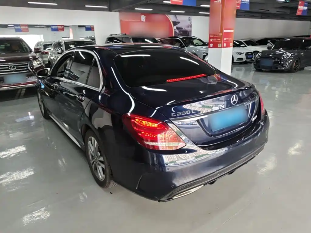 Mercedes-Benz C-Class — миниатюра 5
