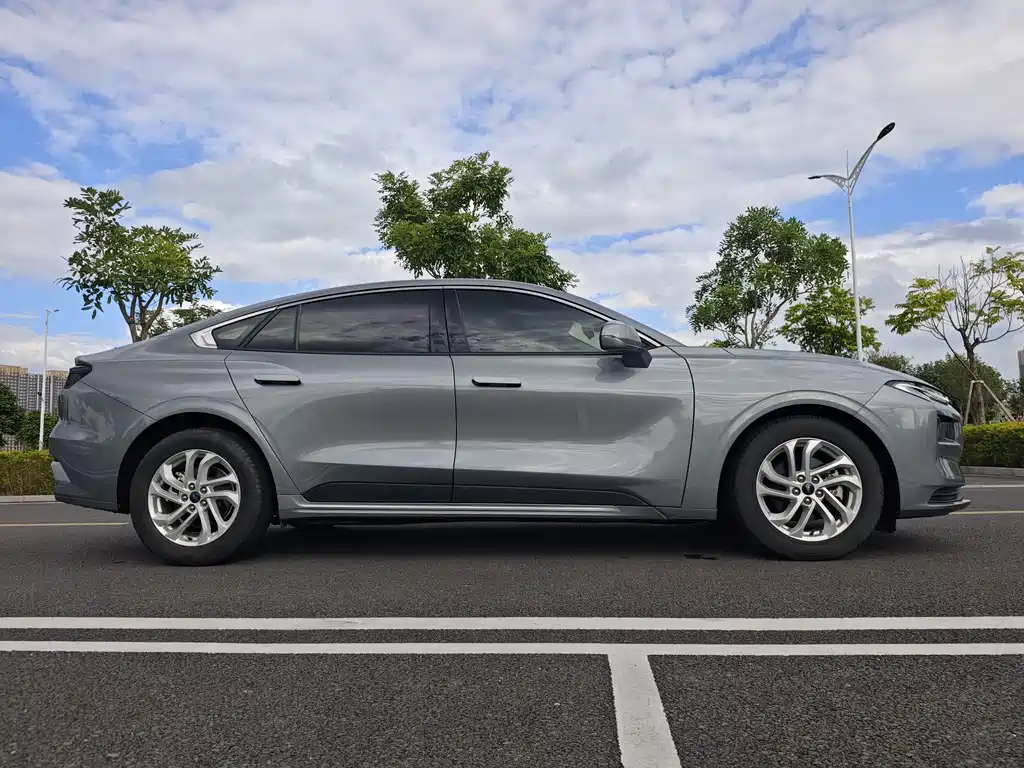 Ford Mondeo — миниатюра 4