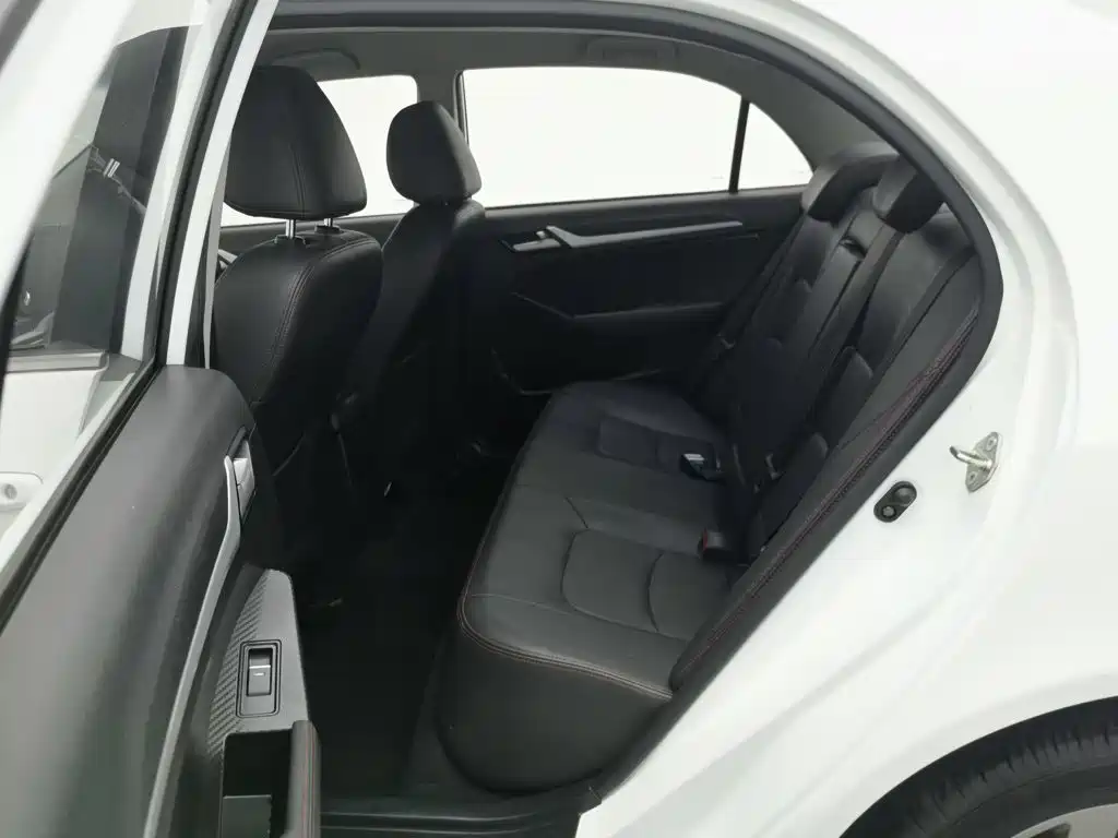 Geely Vision — миниатюра 15
