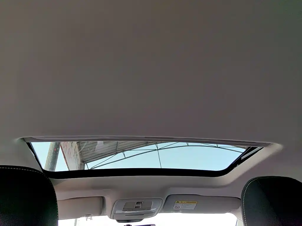 Roewe i5 — миниатюра 18