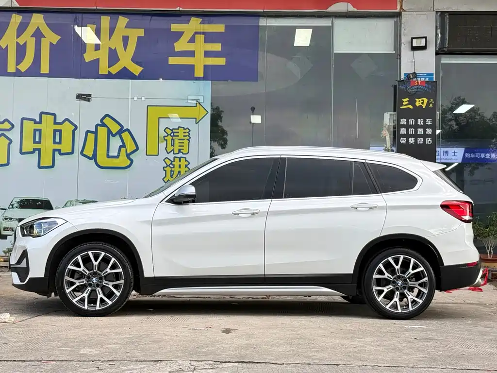 BMW X1 — миниатюра 14