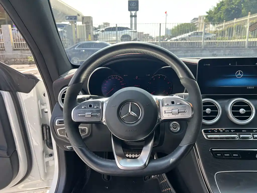 Mercedes-Benz C-Class (Import) — миниатюра 11