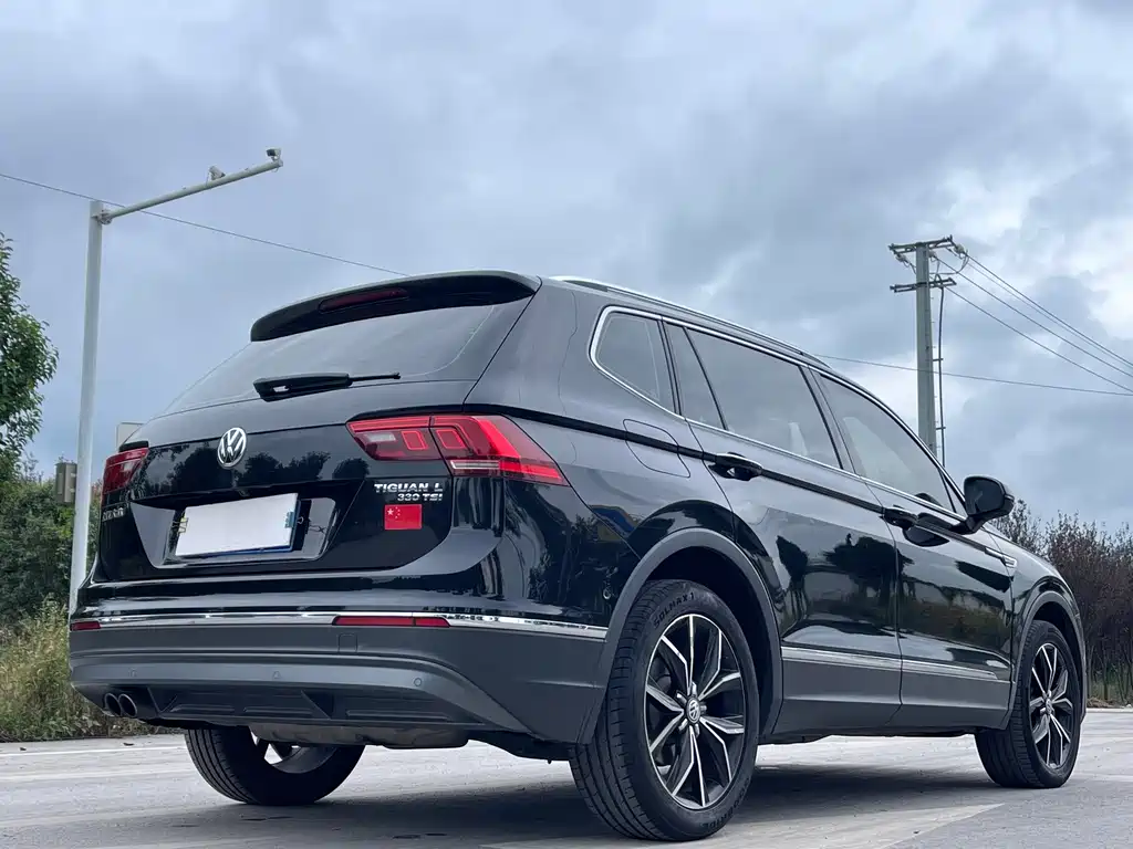 Volkswagen Tiguan L — миниатюра 8