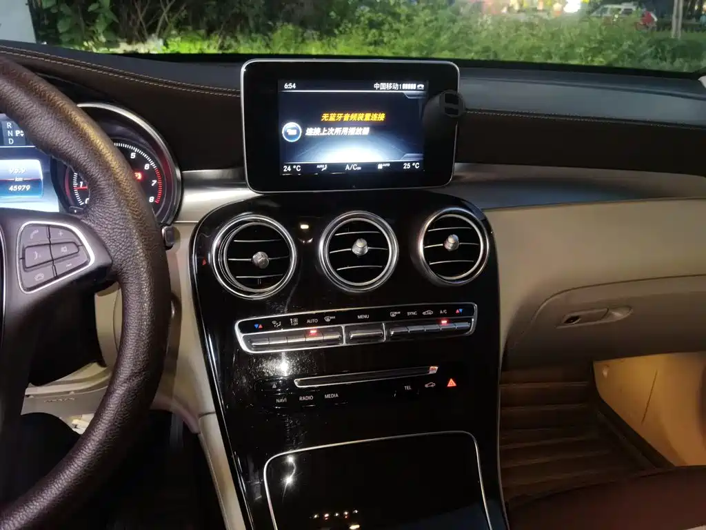 Mercedes-Benz GLC — миниатюра 9