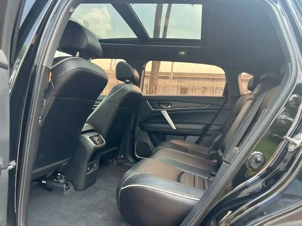 Honda UR-V — миниатюра 10
