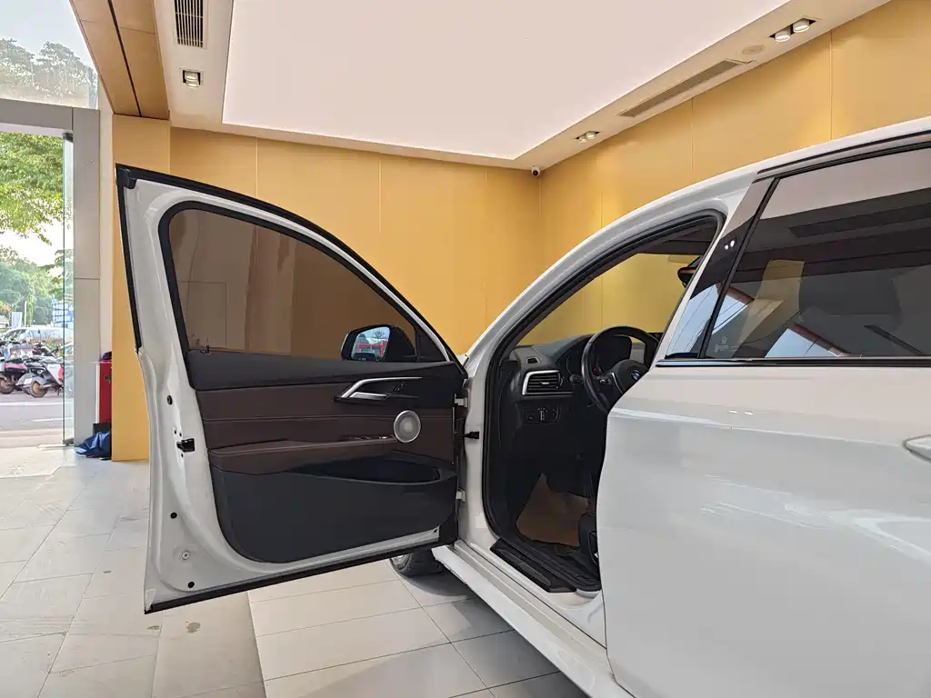 BMW 1 Series 1 2021 120i M Sport