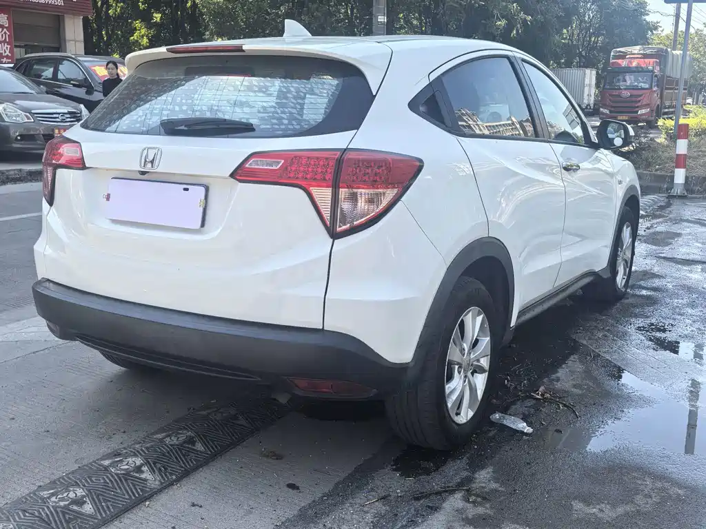 Honda Vezel — миниатюра 6