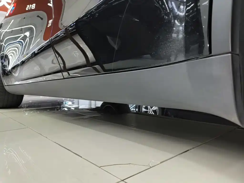 Tesla Model Y — миниатюра 22