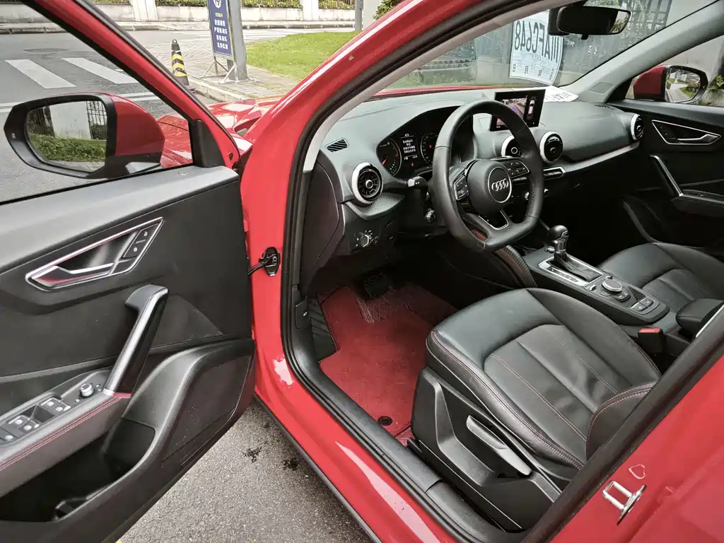Audi Q2L — миниатюра 12