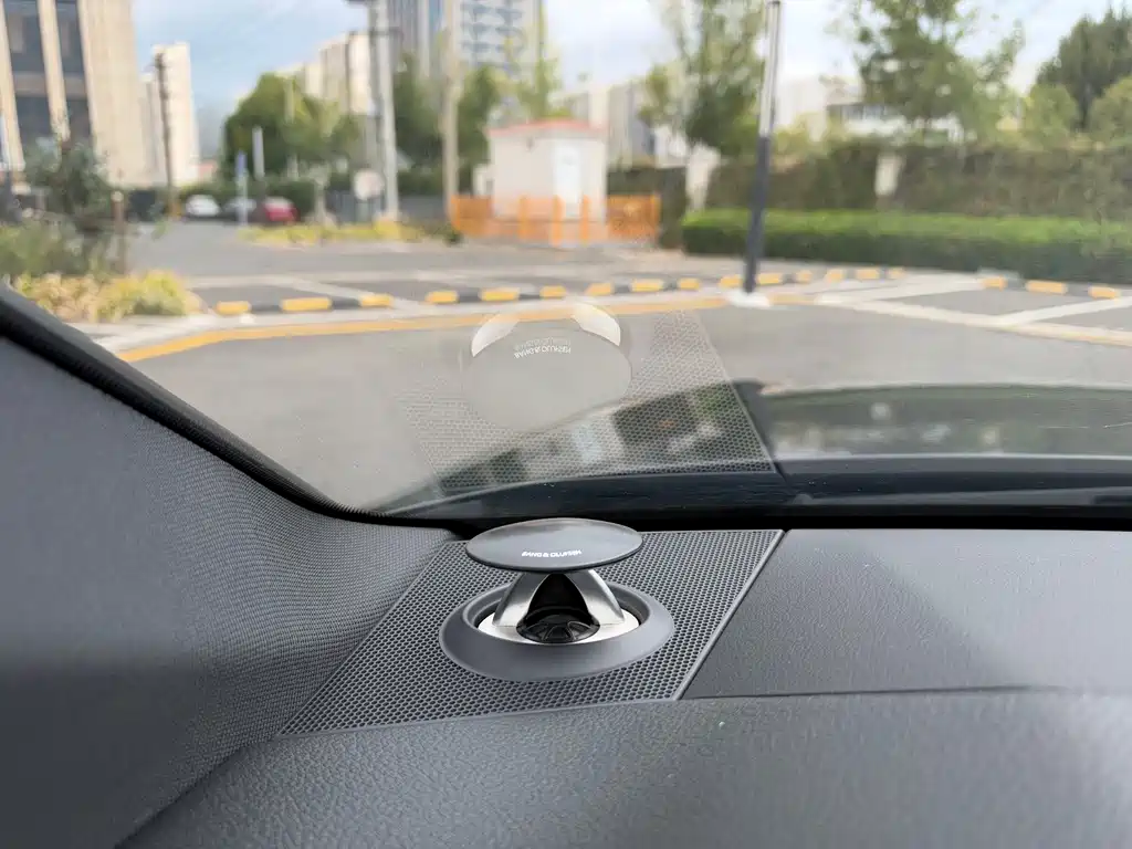 Audi A6L — миниатюра 15