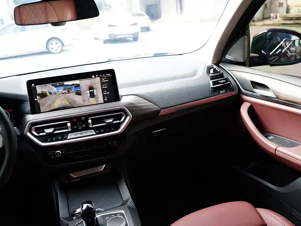 BMW X3 — миниатюра 18