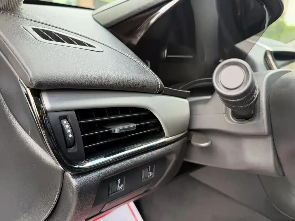 Cadillac ATS-L — миниатюра 12