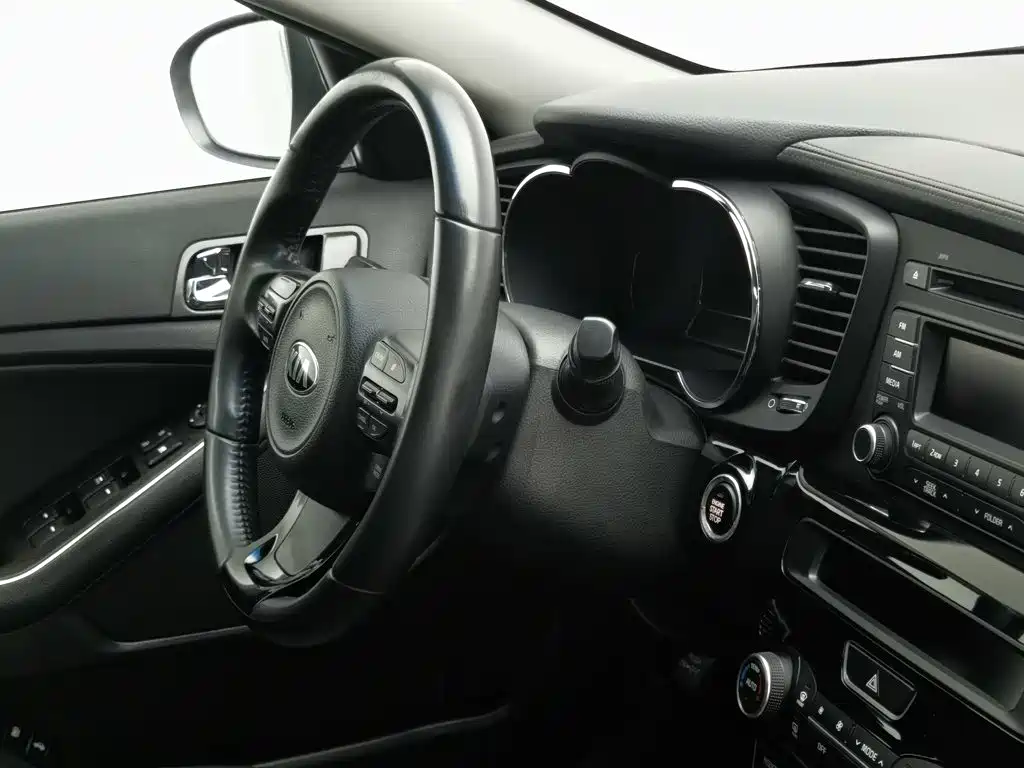 Kia K5 — миниатюра 22
