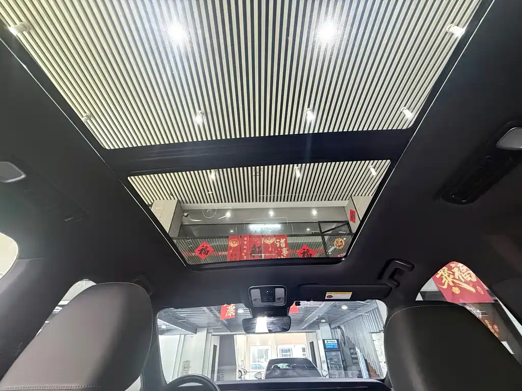 Li Auto Li ONE — миниатюра 28