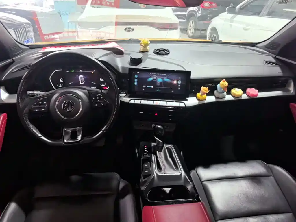 MG MG5 — миниатюра 10