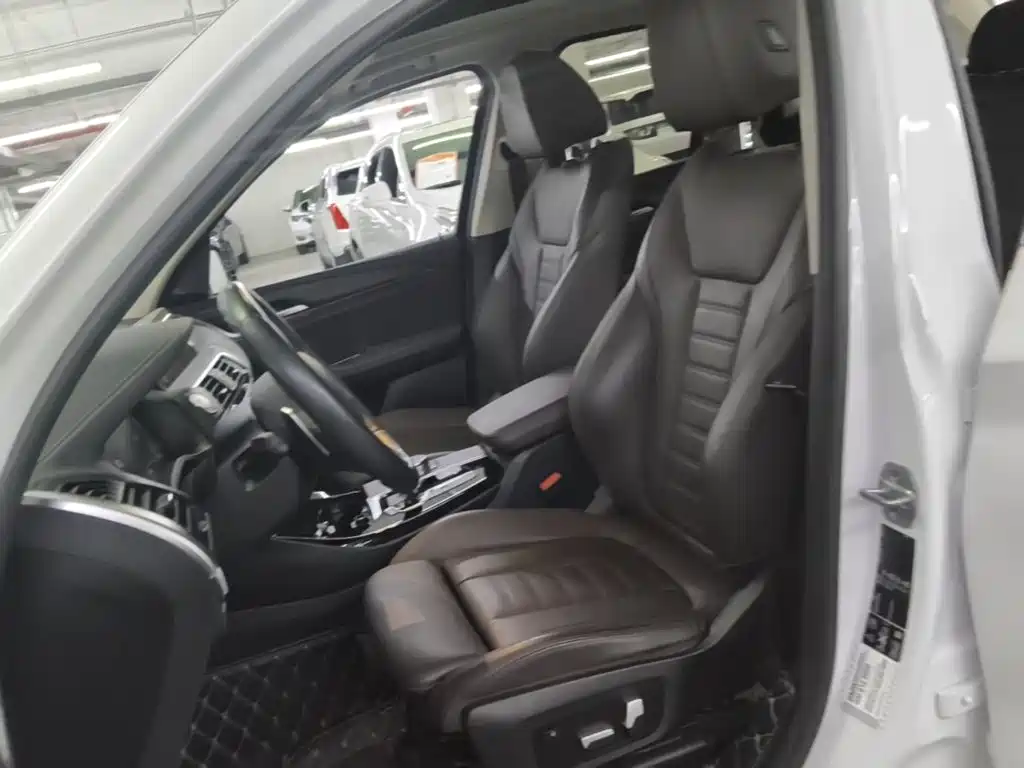 BMW X3 — миниатюра 15