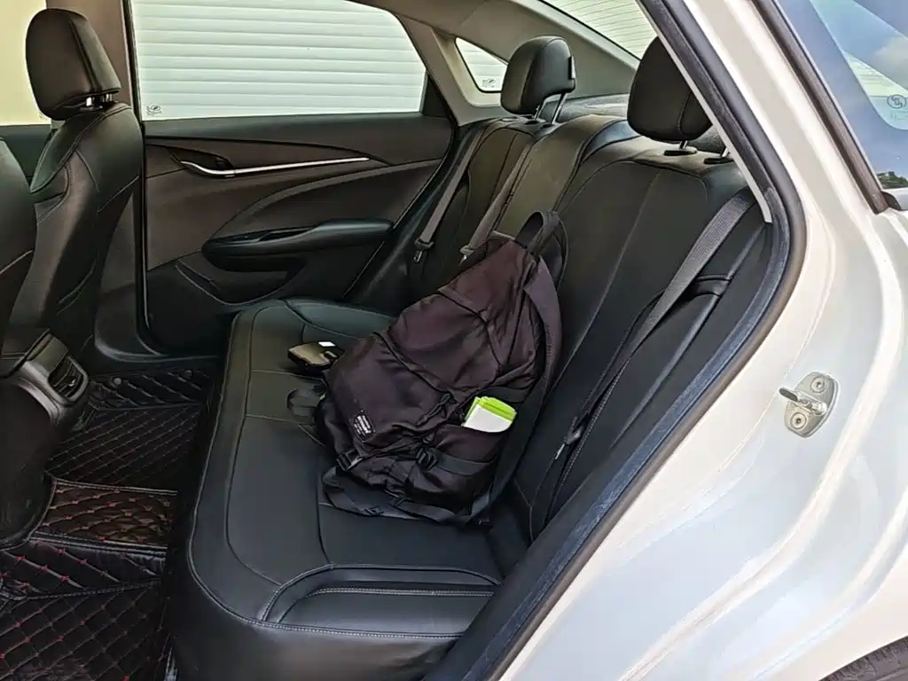 Buick Excelle — миниатюра 17