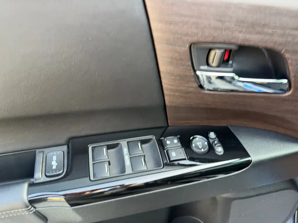 Honda Odyssey — миниатюра 24