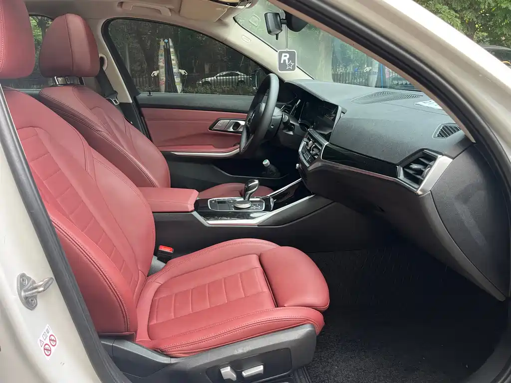 BMW 3 Series — миниатюра 10