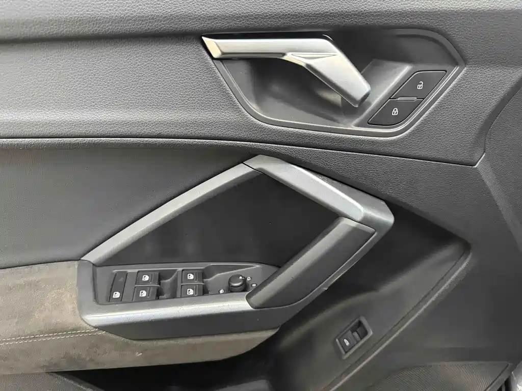 Audi Q3 Sportback — миниатюра 9