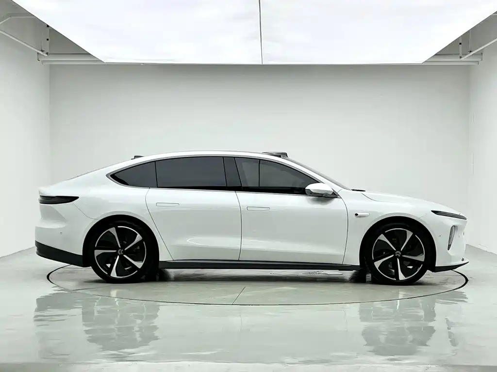 NIO ET7 — миниатюра 9