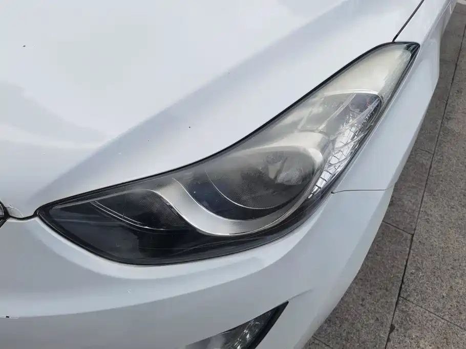 Hyundai Elantra Langdong — миниатюра 5